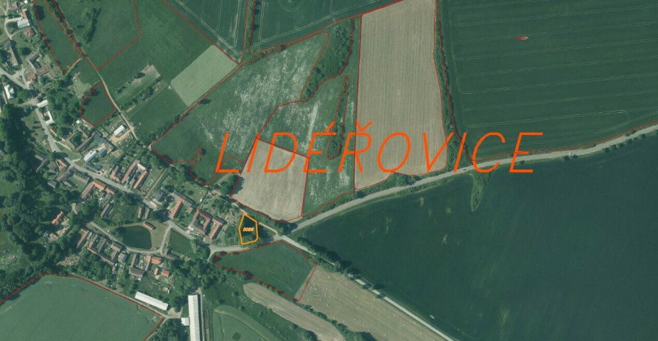 Prodej pozemku Lidéřovice