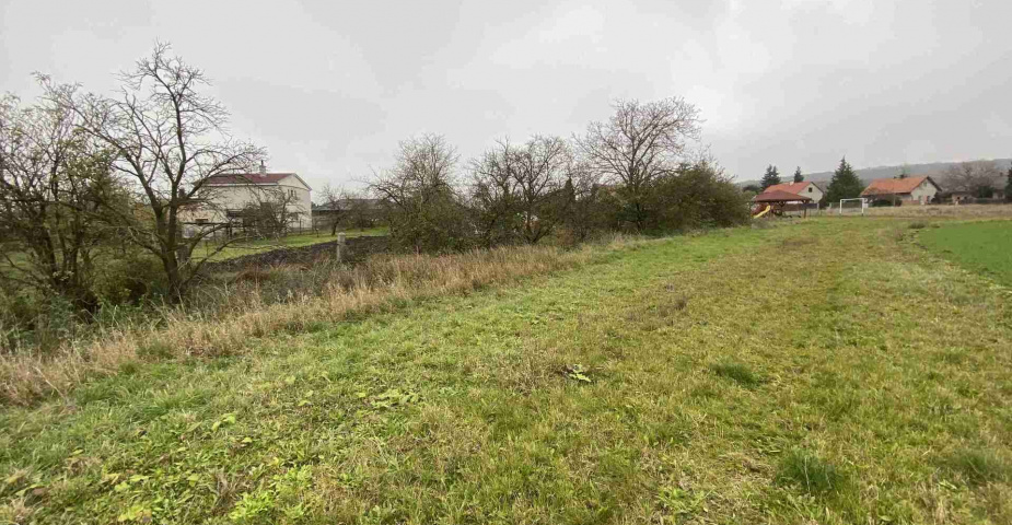 Prodej pozemků Oškobrh, obec Opolany