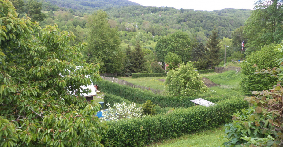 Prodej pozemku Horní Zálezly