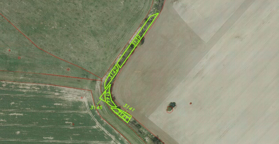 Prodej pozemků Dolní Radouň