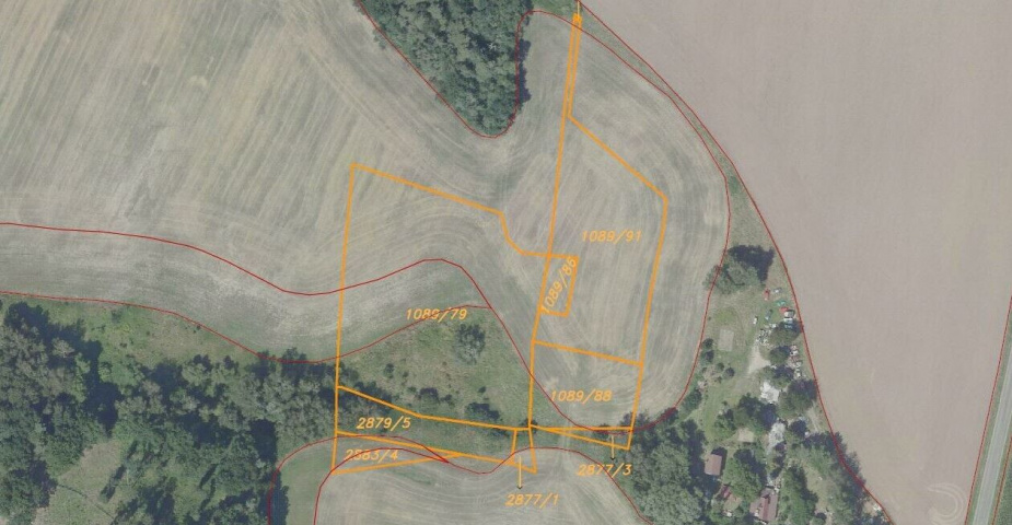 DRAŽBA pozemků Kostelec nad Černými lesy