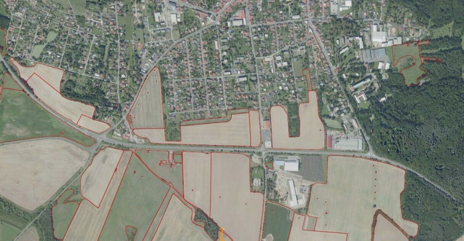 DRAŽBA pozemků Kostelec nad Černými lesy