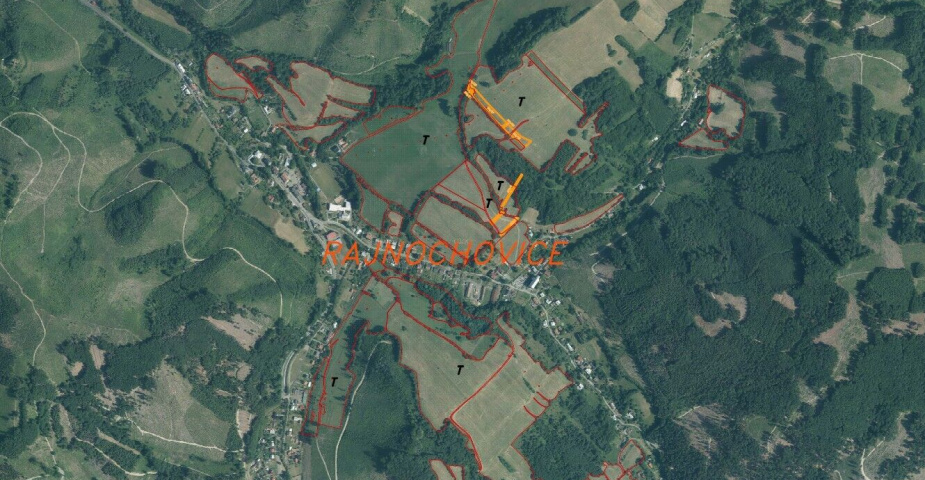 dražba pozemků Rajnochovice