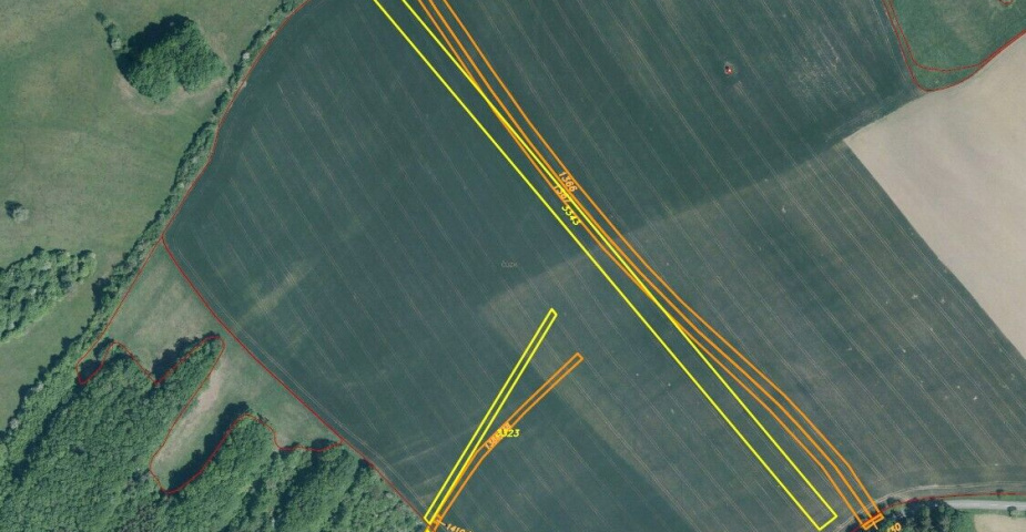 DRAŽBA pozemků Velký Ořechov