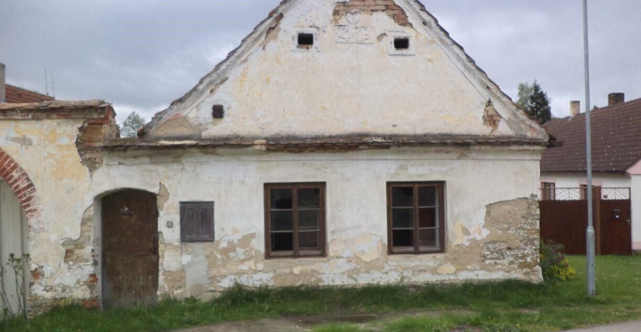 Prodej zemědělské usedlosti Dobřejovice u Hosína