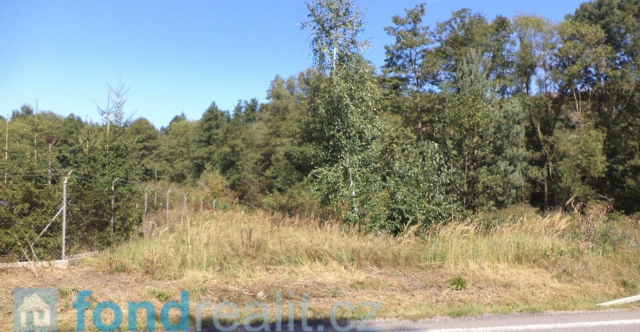 Prodej pozemků Ptáčov