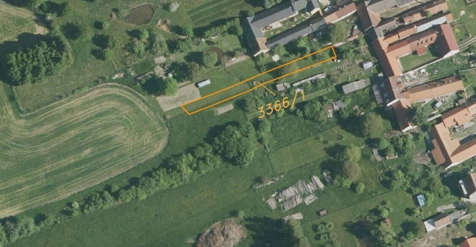 Prodej pozemku Ločenice