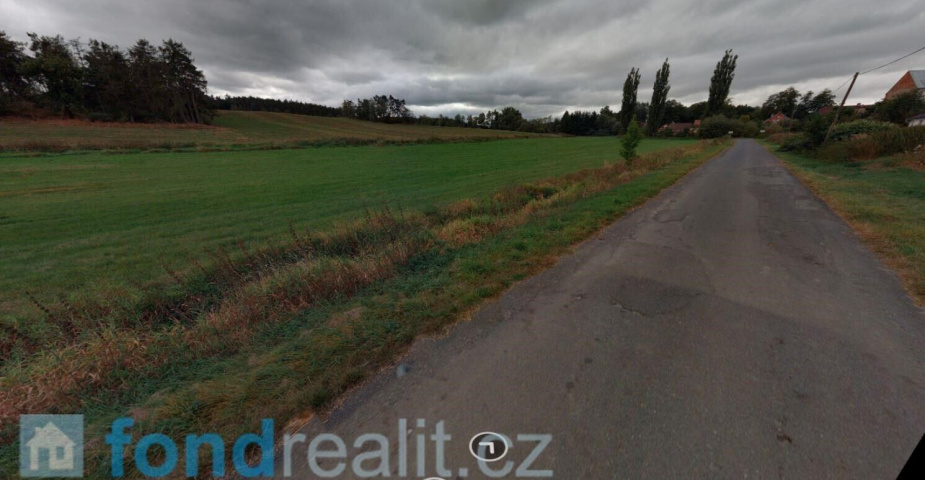 prodej pozemku Medná